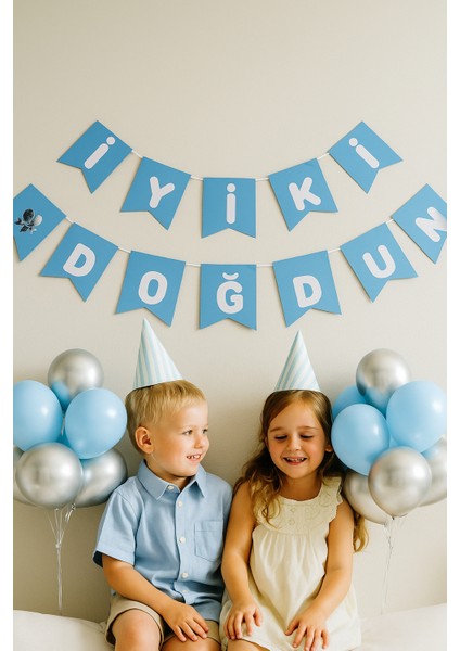 Iyiki Doğdun Banner Mavi Yazı Gümüş modelleri