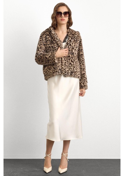 Kapüşonlu Leopar Desenli Suni Kürk Ceket Bej 1015