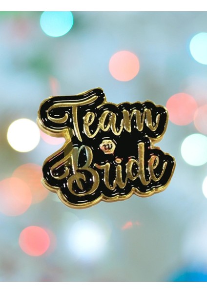Team Bride Yaka Rozeti Siyah Üstü Gold Yazı modelleri