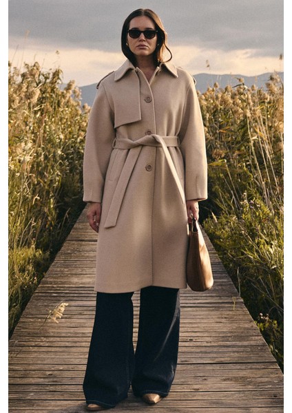 Gömlek Yaka Punto Dikiş Detaylı Premium Kaban Bej 3125