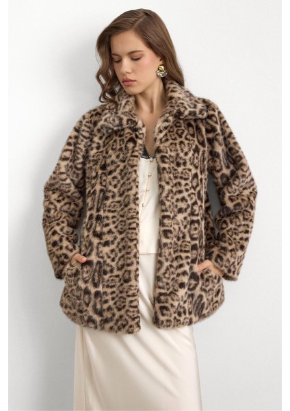 Gömlek Yaka Leopar Desenli Suni Kürk Ceket Bej 1016