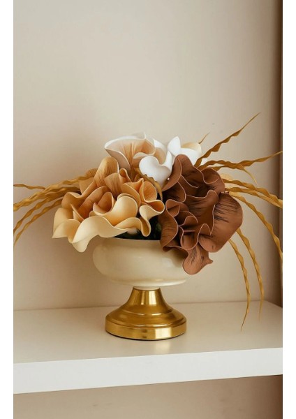 Krem - Gold Vazolu Lüks Yapay Çiçek Aranjmanı | Salon ve Masa Üstü Dekoratif Şık Tasarım fiyatları