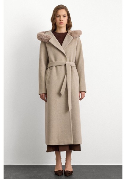 Kürklü Kapüşonlu Beli Bağlamalı Uzun Kaban Taş 3107