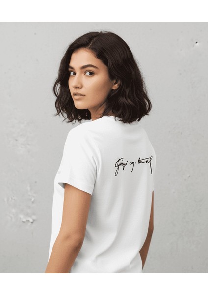 Atatürk Özel Tasarım Ön ve Arka Baskılı Tişört – Beyaz %100 Pamuklu indirimleri