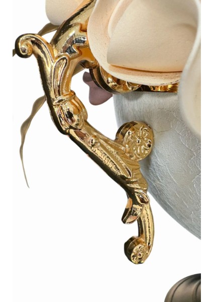 Gold Detaylı Seramik Vazo Içinde Yapay Çiçek Aranjmanı | Lüks Ev Dekorasyon Ürünü Büyük Boy indirimleri