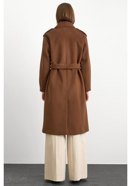 Gömlek Yaka Punto Dikiş Detaylı Premium Kaban Tütün 3125