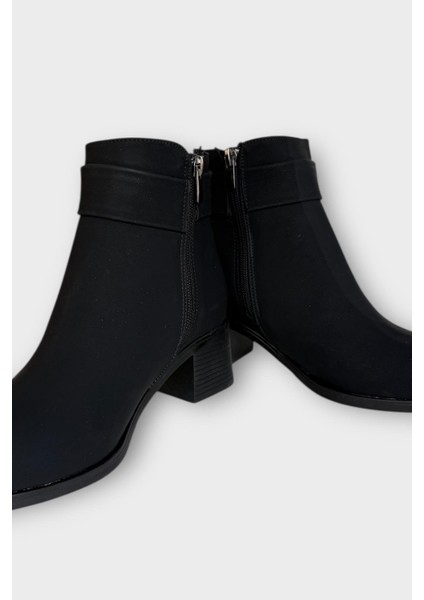 Toka Detaylı Kalın Topuk Sivri Burun Kadın Bot Siyah - Siyah modelleri