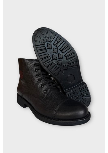 Hakiki Deri Kaydırmaz Kauçuk Taban Fermuarlı Erkek Bot Siyah