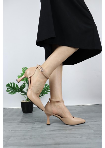 Kadın Karnıyarık Kare Agız Topuklu Ayakkabı fiyatları