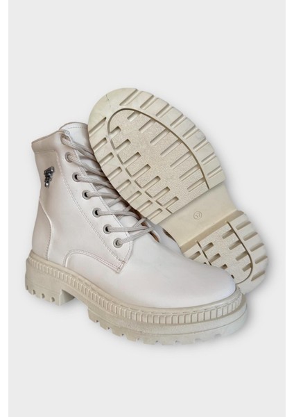 Kalın Taban Bağcıklı Fermuarlı Kadın Bot Krem