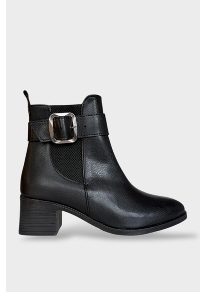 Toka Detaylı Kalın Topuk Sivri Burun Kadın Bot Siyah - Gümüş