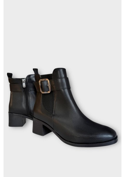 Toka Detaylı Kalın Topuk Sivri Burun Kadın Bot Siyah - Gümüş fiyatları