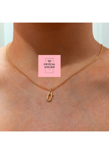 Altın Kaplama Üç Boyutlu Minimal Ü Harf Kolye – Kişiye Özel Baş Harf Kadın Kolye – Şık, Zarif ve Parlak Tasarım – Paslanmaz Çelik Gold Harf Kolye Hediye Seçeneği – 3 Boyutlu Harf Kolye