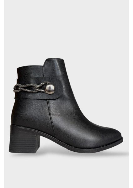 Kadın Taş Zincir Detaylı Topuklu Kadın Bot Siyah - Gümüş