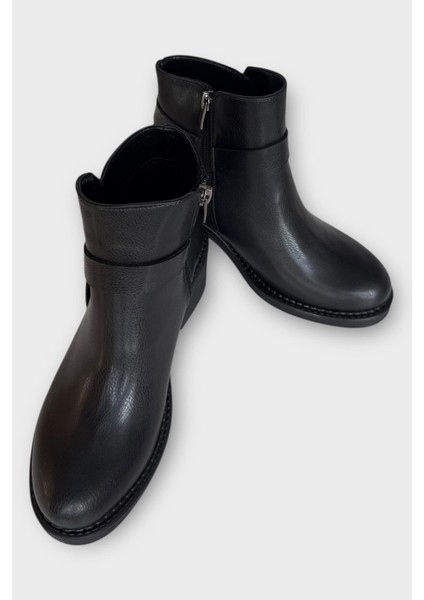 Kadın Toka Detaylı Fermuarlı Kalın Topuk Bot SİYAH fırsatları