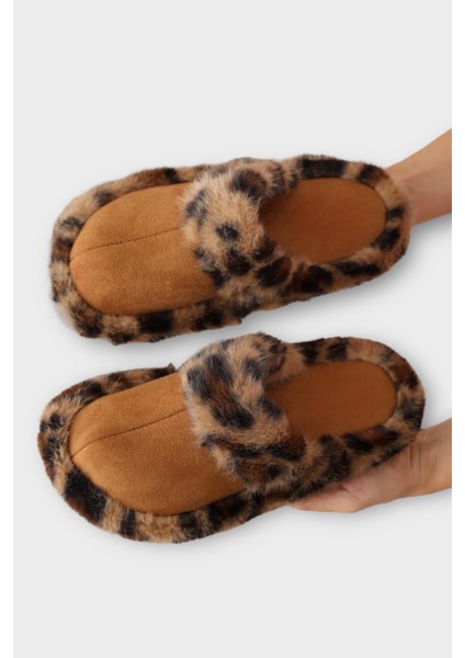 Peluş Detaylı Kadın Ev Terliği Taba fırsatları