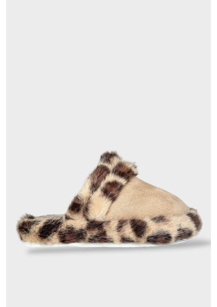 Peluş Detaylı Kadın Ev Terliği Füme