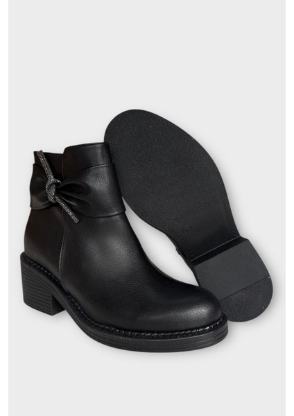 Taş Detaylı Kalın Topuklu Kadın Bot Siyah - Gümüş