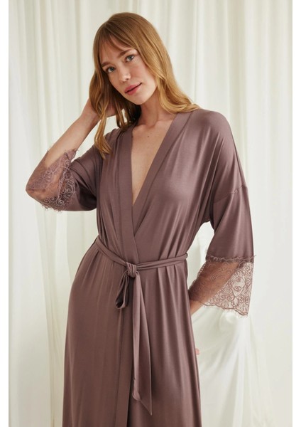 Monamise Dantelli ve Kuşaklı Sabahlık fiyatları