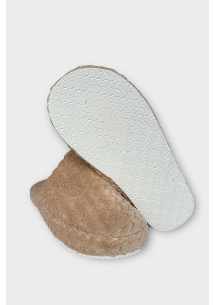 Kadın Zikzak Desen Içi Kürklü Kaymaz Taban Ev Terliği Bej