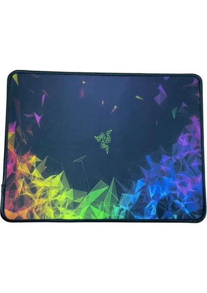 Razer Oyuncu Mouse Pad 32X24 cm Kaymaz Taban Dikişli