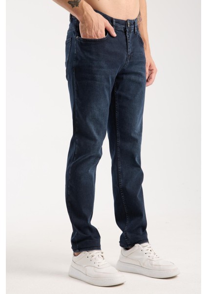 Erkek Slim Fit/normal Kesim Jean Pantolon - Esnek (%2 Elastan) ve Pamuklu (%98) indirimleri