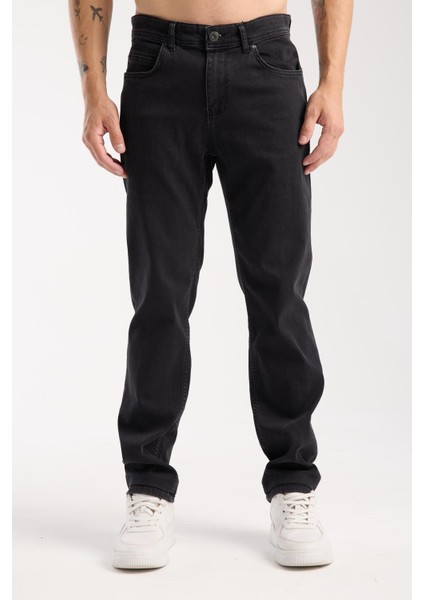 Erkek Slim Fit/normal Kesim Jean Pantolon - Esnek (%2 Elastan) ve Pamuklu (%98) modelleri