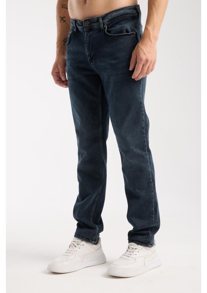 Erkek Slim Fit/normal Kesim Jean Pantolon - Esnek (%2 Elastan) ve Pamuklu (%98)
