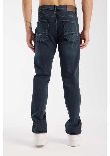 Erkek Slim Fit/normal Kesim Jean Pantolon - Esnek (%2 Elastan) ve Pamuklu (%98) fırsatları