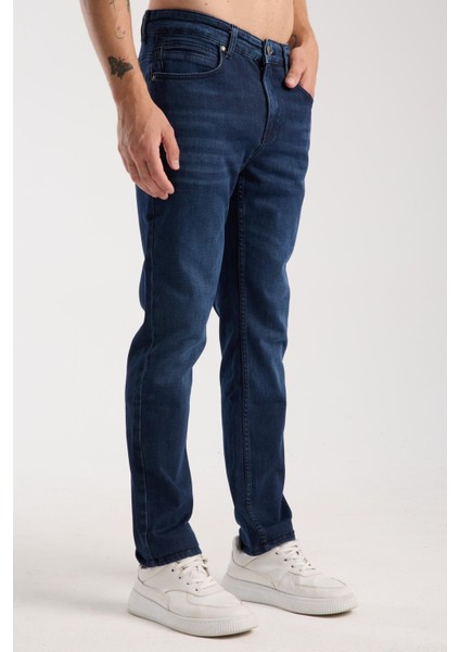Erkek Slim Fit/normal Kesim Jean Pantolon - Esnek (%2 Elastan) ve Pamuklu (%98) fiyatları