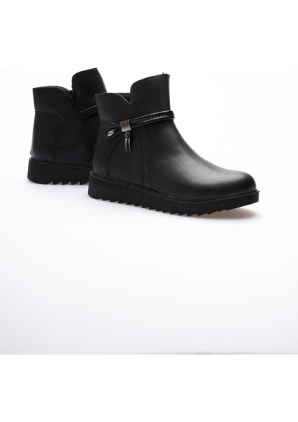 Kadın Deri Bot Fermuarlı Platin Detaylı Siyah Solvia
