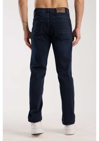 Erkek Slim Fit/normal Kesim Jean Pantolon - Esnek (%2 Elastan) ve Pamuklu (%98) fırsatları