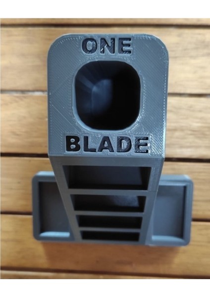 Uyumlu Stand ile Philips One Blade Için Şık ve Kullanışlı Koruma Çözümü