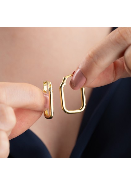 925 Ayar Gümüş Bombeli Dikdörtgen Küpe indirimleri