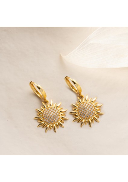 925 Ayar Gümüş Taşlı Ay Çiçeği Küpe fiyatları