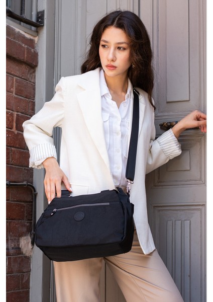 Kadın 5 Gözlü Suya Dayanıklı Paraşüt Kumaş Ayar Çapraz Askılı El ve Omuz Çantası 4016