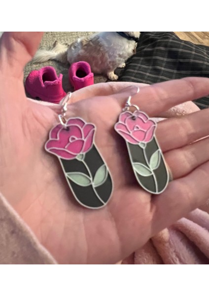 Çerçeveli Gül Küpe