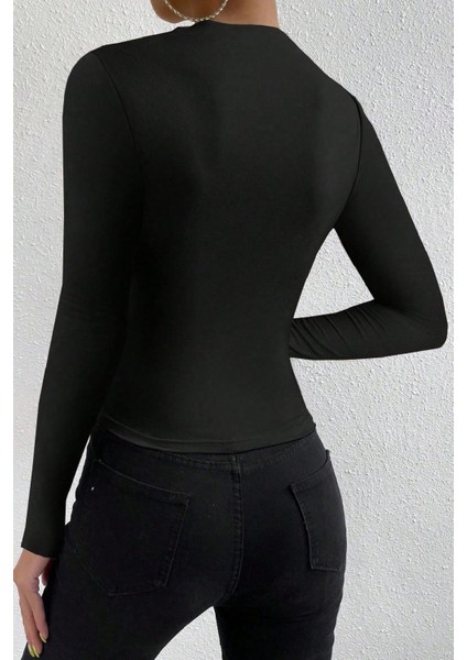- Kadın Siyah Belden ve Boyundan Büzgü Detaylı Uzun Kollu Bluz fiyatları