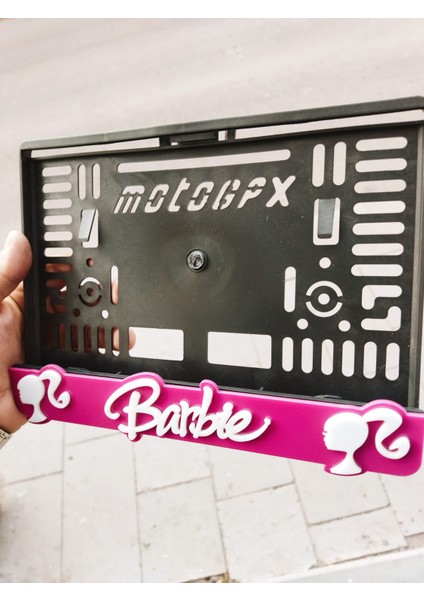 Motor Plakalık Barbie Takmatik Pleksi 3D Kabartma Kişiye Özel Lazer Kesim fiyatları