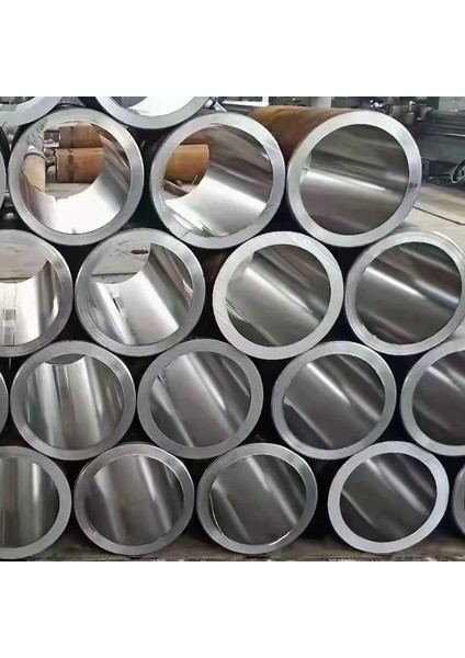Honlanmış Boru, ST52 Kalite Çelik, Iç Çap: Φ40MM - Dış Çap: Φ50MM - Boy: 1000MM indirimleri