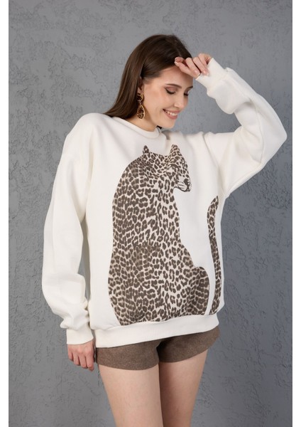 Leopar Desenli Oversize Sweatshirt fırsatları