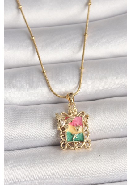 316L Çelik Gold Renk Renkli Zirkon Taşlı Kelebek İşlemeli Portre Model Kadın Kolye - Lisinya