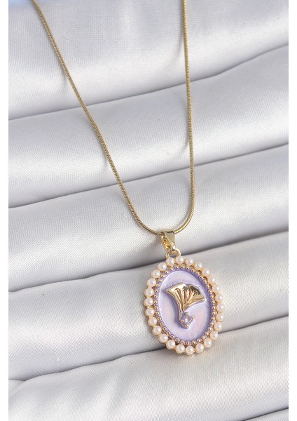 316L Çelik Gold Renk Zincir Mor Mineli İncili Zirkon Taşlı Çiçek İşlemeli Portre Model Kadın Kolye - Lisinya
