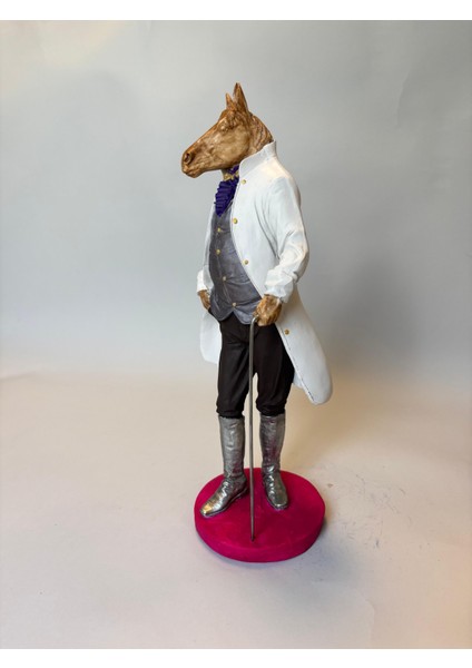 Dekoratif At Figürü Heykel – Şık Masa Üstü Obje ve Lüks Hediyelik Ev Ofis Aksesuarı fırsatları