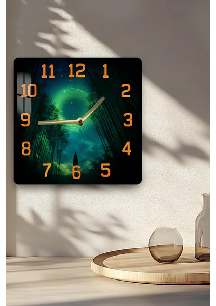 Kozmik Gece ve Yeşil Işık Temalı Temperli Cam Kare Saat 33X33 cm Ebadında Uv Baskı - KCS070 indirimleri