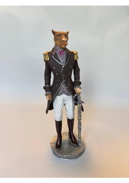 Dekoratif Aslan Figürü Heykel – Asker Kıyafetli Şık Masa Üstü Obje ve Hediyelik Ev Ofis Aksesuarı fiyatları