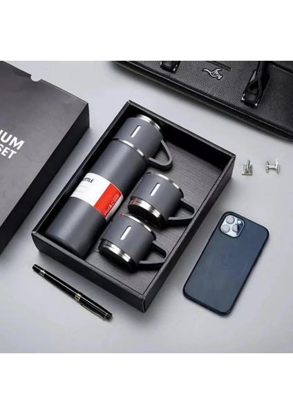 Bilger Vacuum Flask Set Üç Bardaklı Kutulu Termos Seti 500 ml Pembe Yeşil Renk