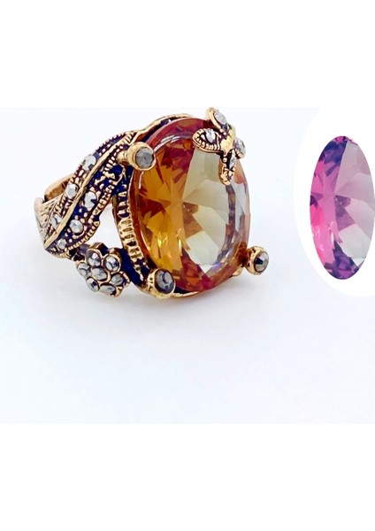 Parlak Metalik Taş Yüzük, Şık ve Özgün Tasarım, Zarif Takı Seçeneği