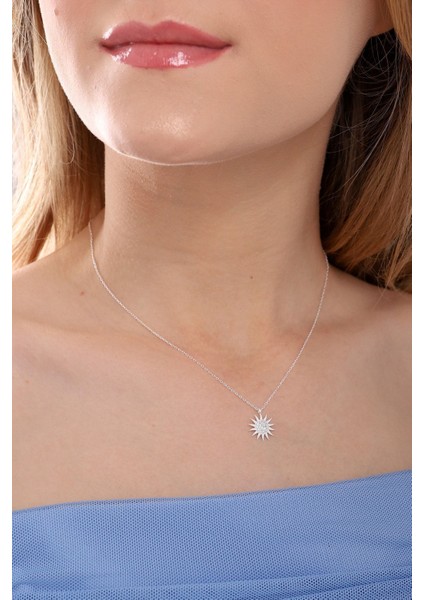 925 Ayar Gümüş Zincirli, Beyaz Zirkon Taşlı Güneş Motifli Kolye modelleri