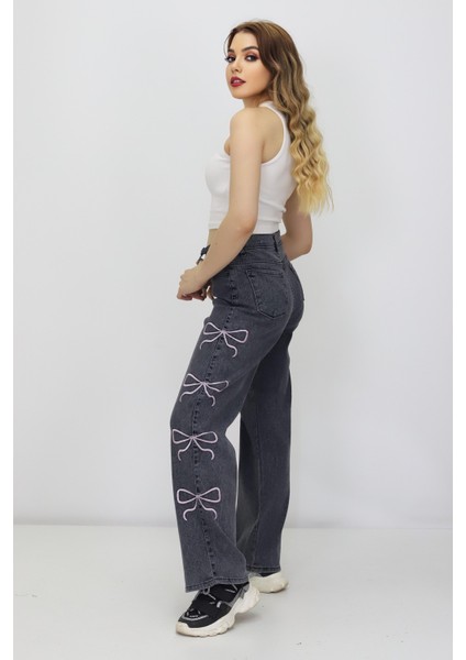 Kadın Kurdele Detaylı Kot Pantolon modelleri